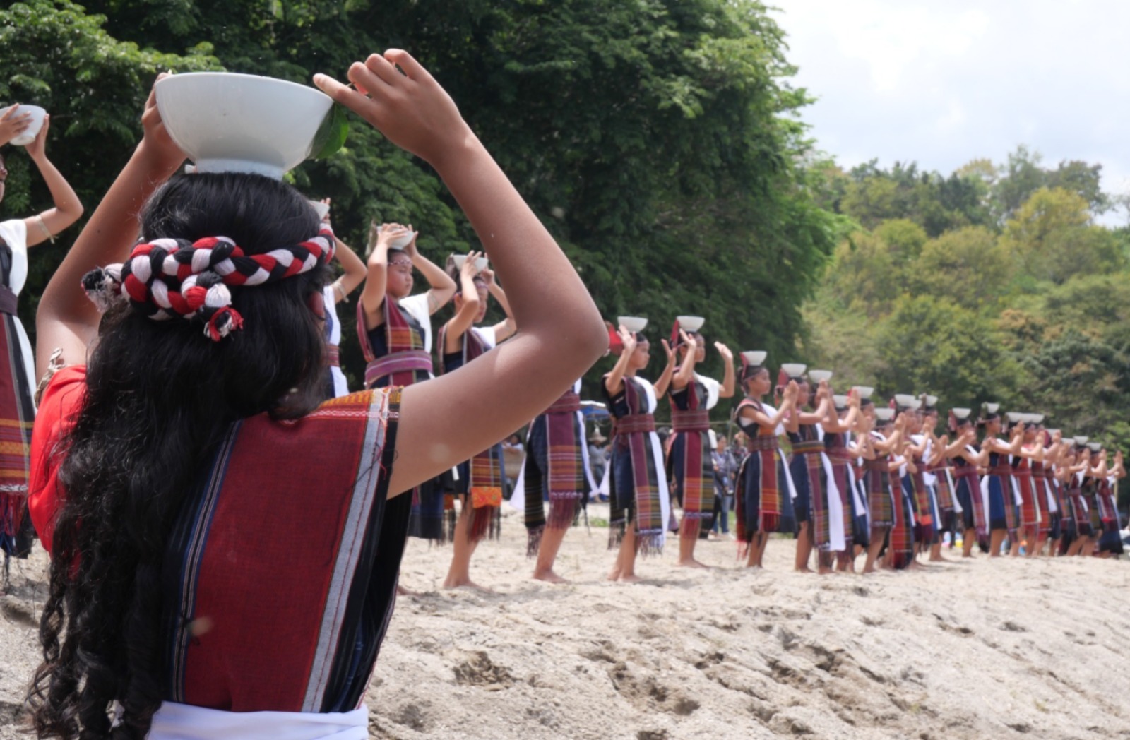 Merawat Warisan Leluhur Lewat Tradisi Marpangir di Danau Toba